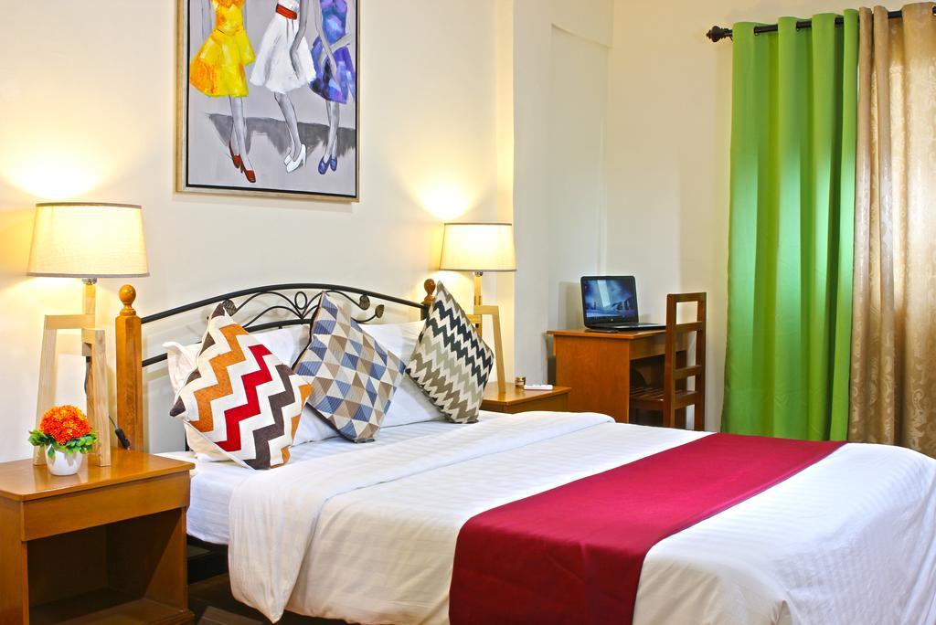Laciaville Resort And Hotel Lapu-Lapu City Eksteriør billede